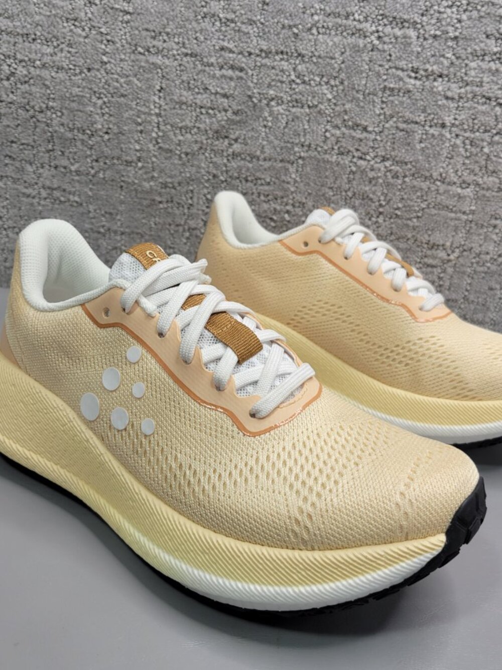 Craft Sportwear Pacer 2 Womens Size US 7 Taupe PX Foam Lightweight Running Shoes - Picture 8 of 14